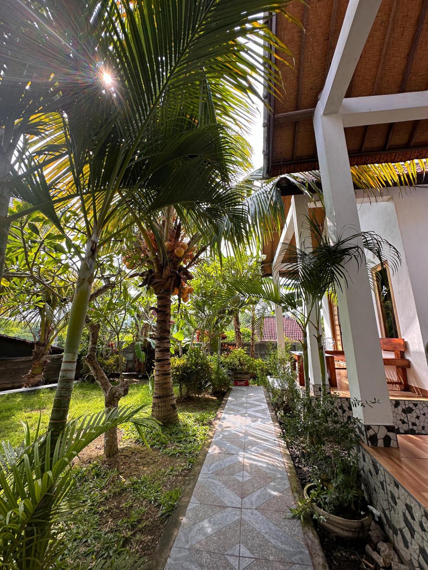 Wahyu Masari Homestay Sakti Экстерьер фото